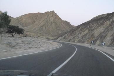 road-to-nuweiba
